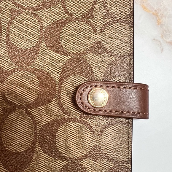 COACH NOTEBOOK In Brown Signature Canvas - Picture 3 of 6